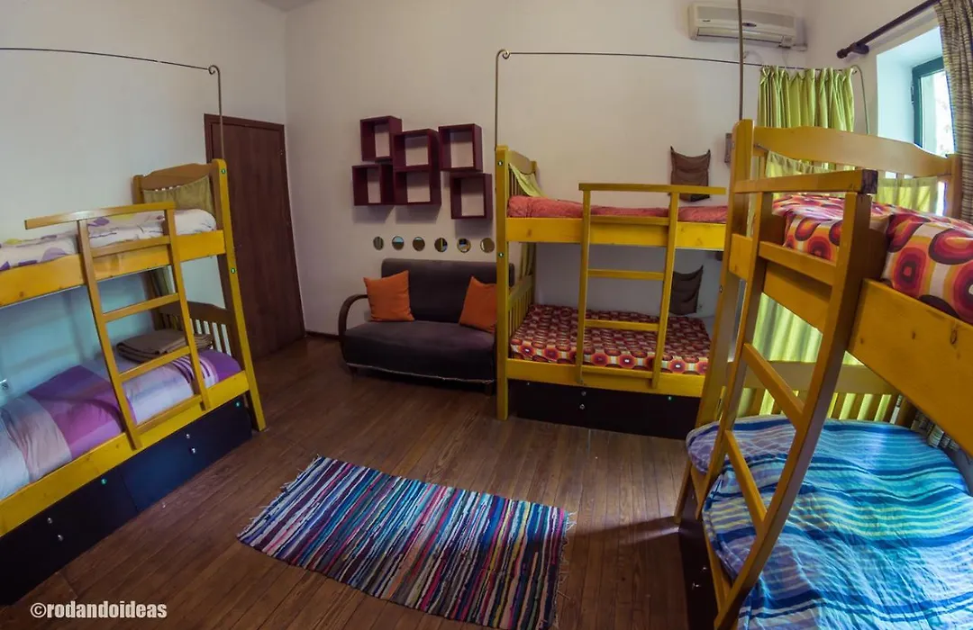 Trip'N'Hostel-1